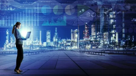 Capitalising on exponential IT