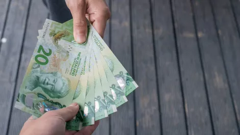 Chorus' message: just be more committed to paying
